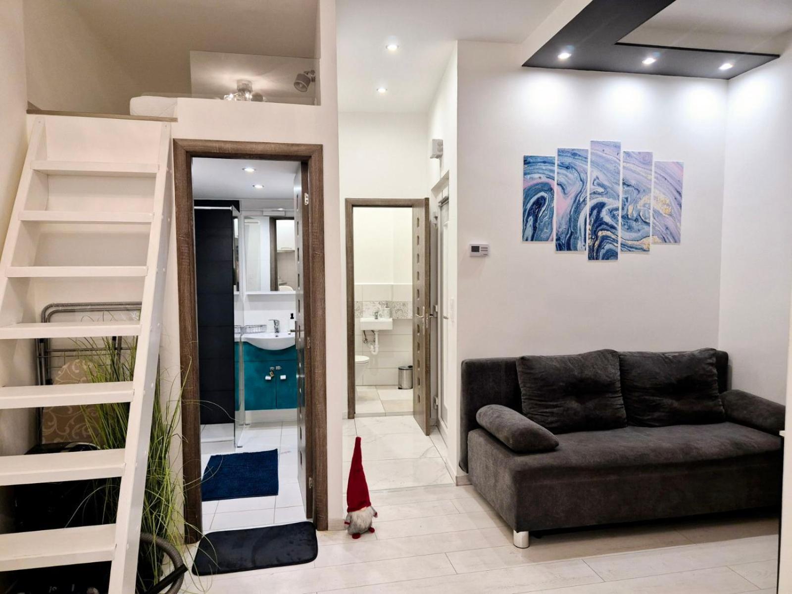 Apartament Chic In The Party District *
